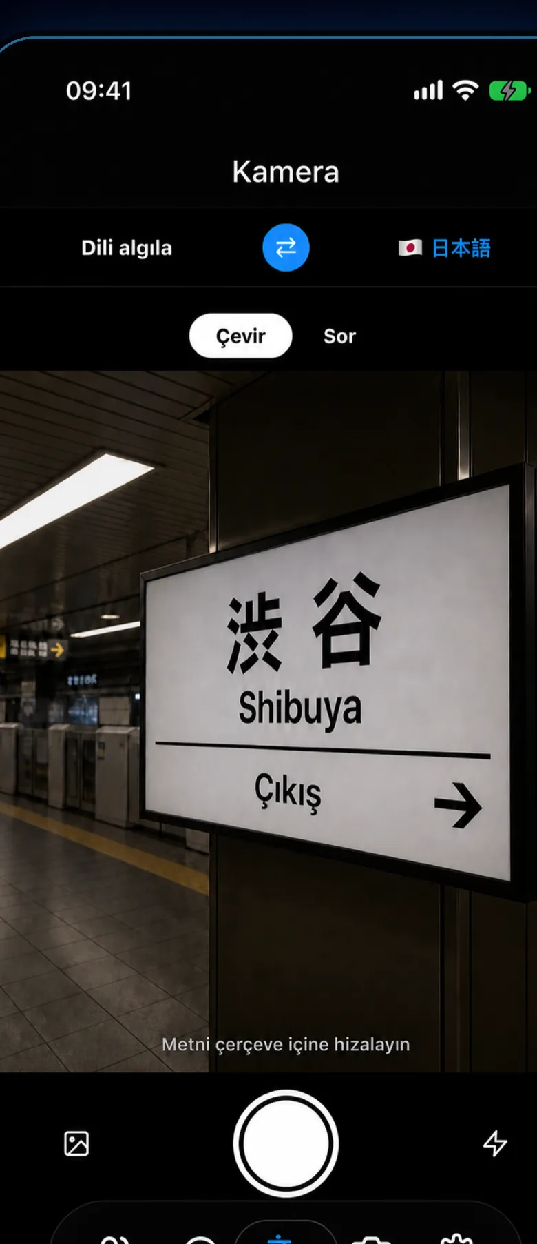 Dilinga kamera ekranı: Japonca bir istasyon tabelasını okuyup çeviriyor.